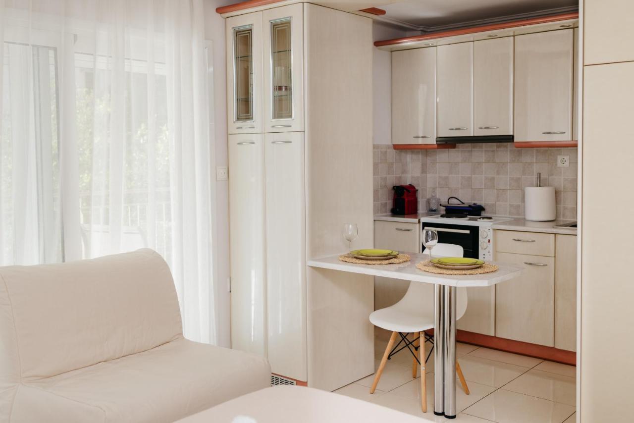 Cactus - Blooming Garden Apartments Καλαμάτα Εξωτερικό φωτογραφία